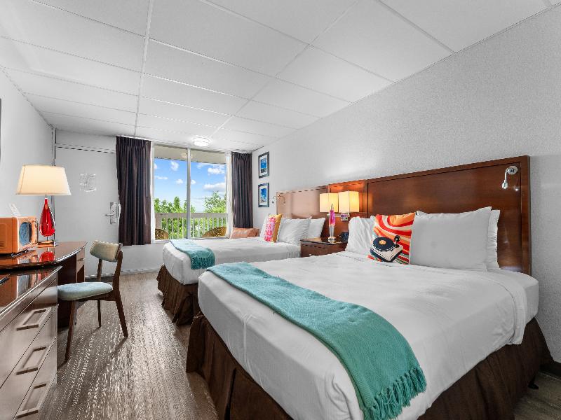 The Retro Hotel 5