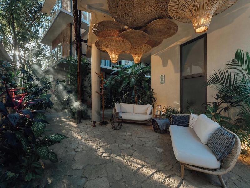 Naj Tulum image