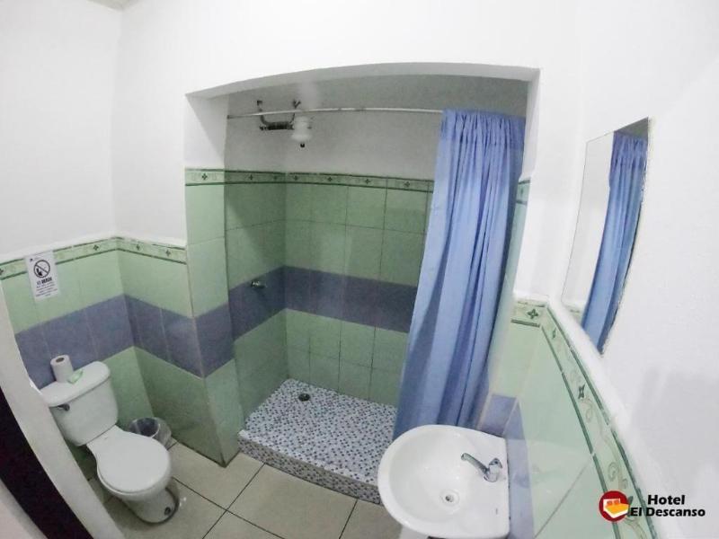 Hotel El Descanso image