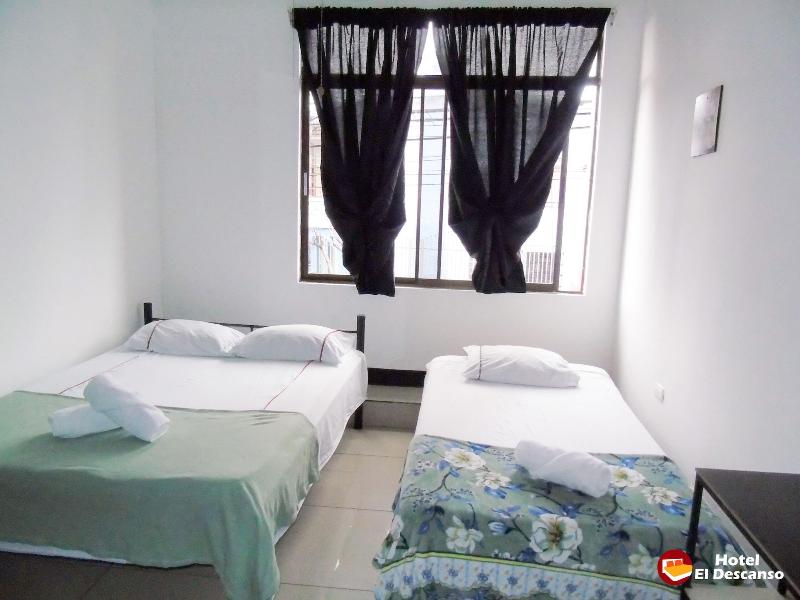 Hotel El Descanso image