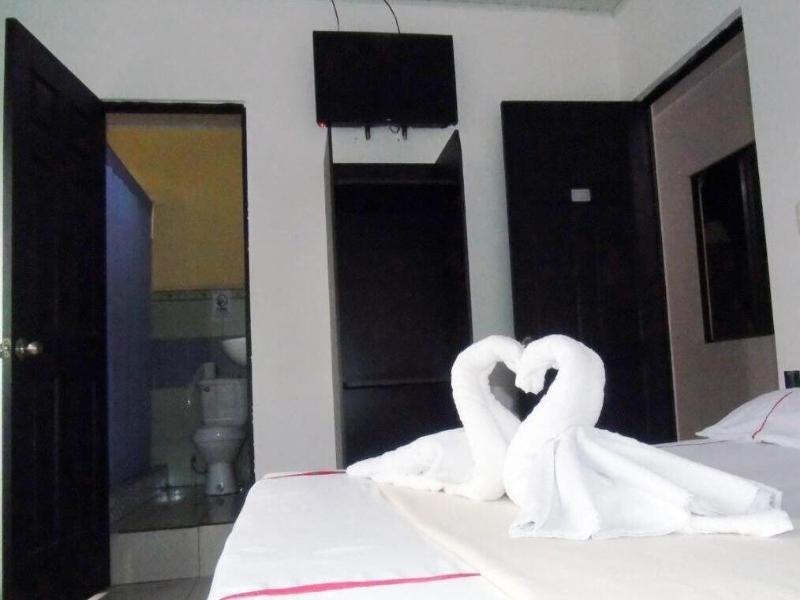 Hotel El Descanso image