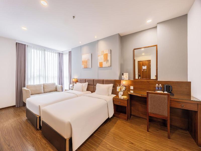 A25 Hotel 55 Cach Mang Thang 8 — general view
