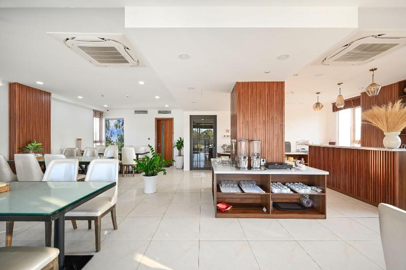 A25 Hotel 55 Cach Mang Thang 8 image