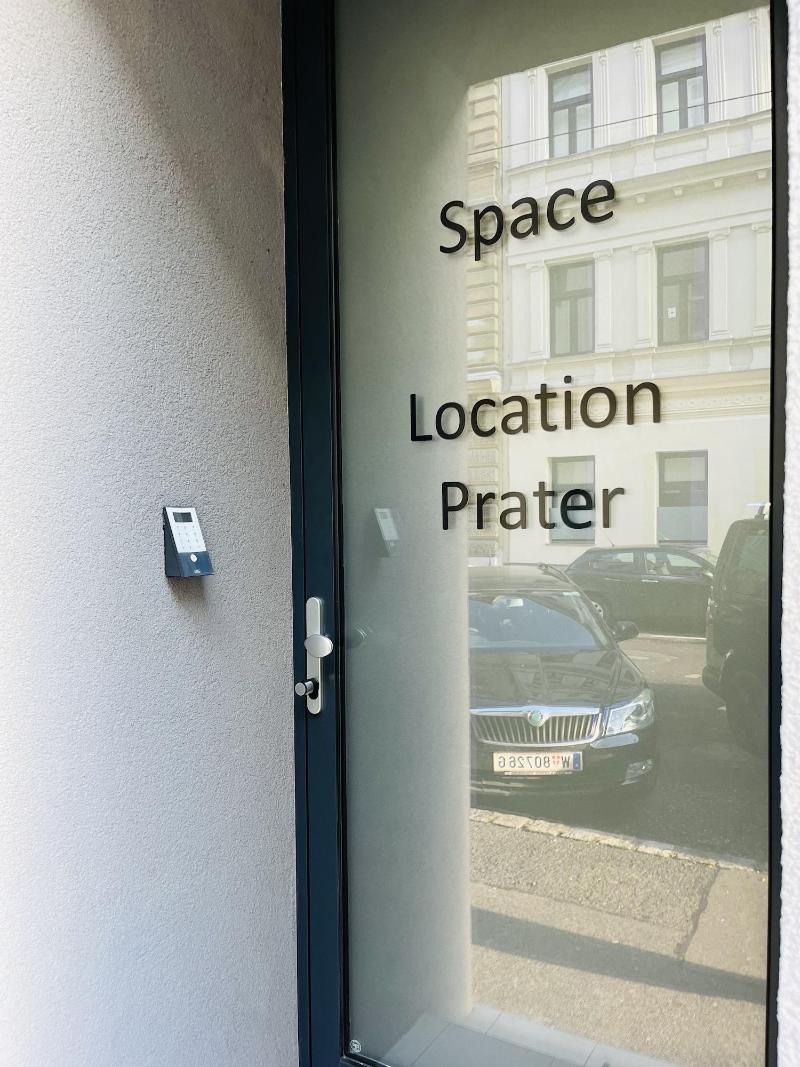 Space Home Apartment Prater image