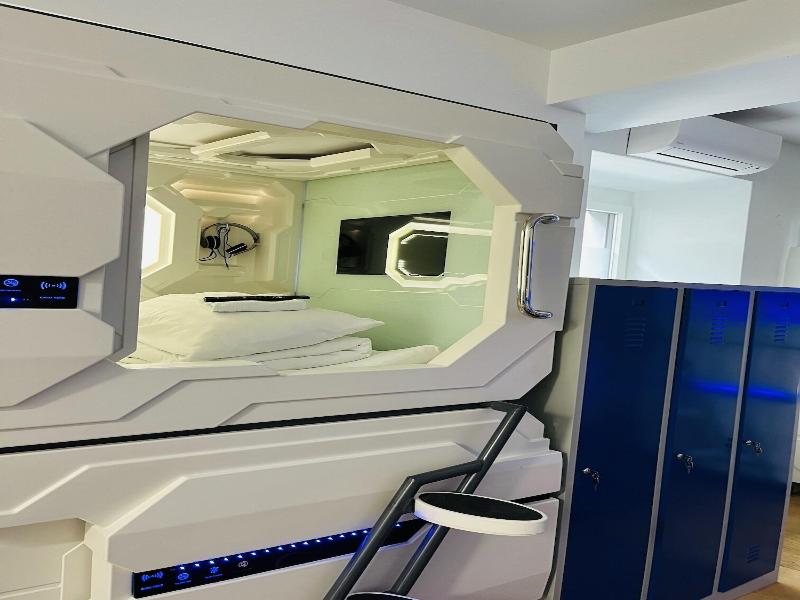 Space Home Apartment Prater image