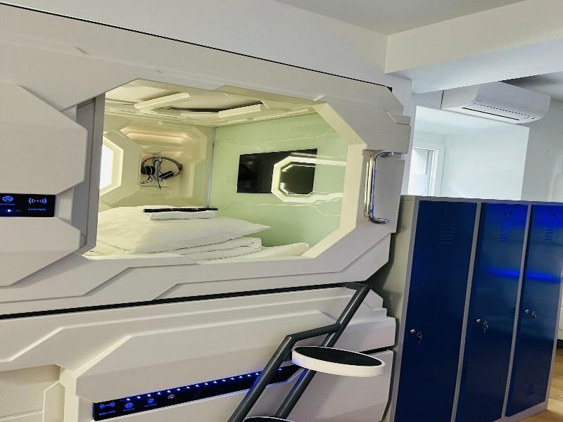 Space Home Apartment Prater image
