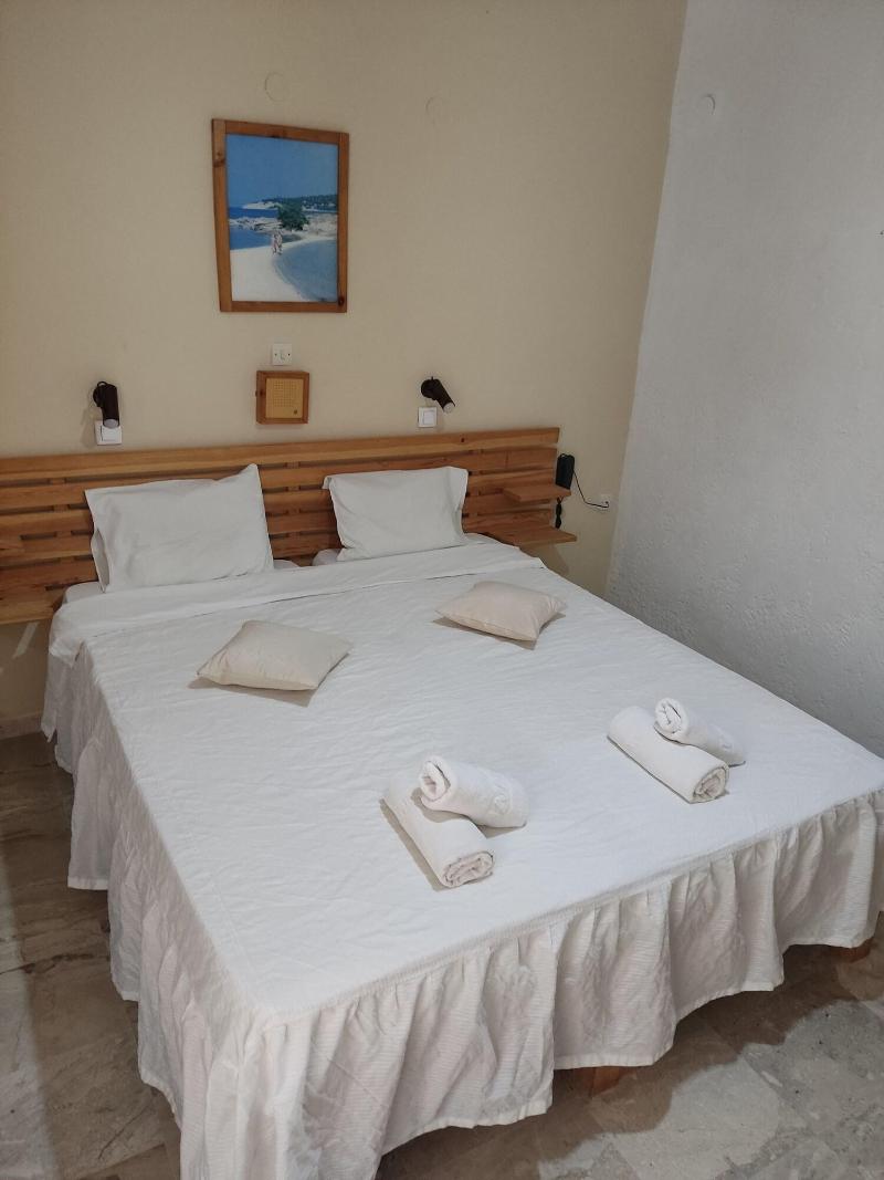 Hotel Kissandros image