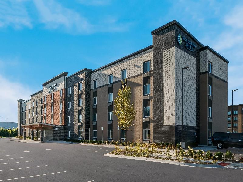 Woodspring Suites Detroit Sterling Heights image