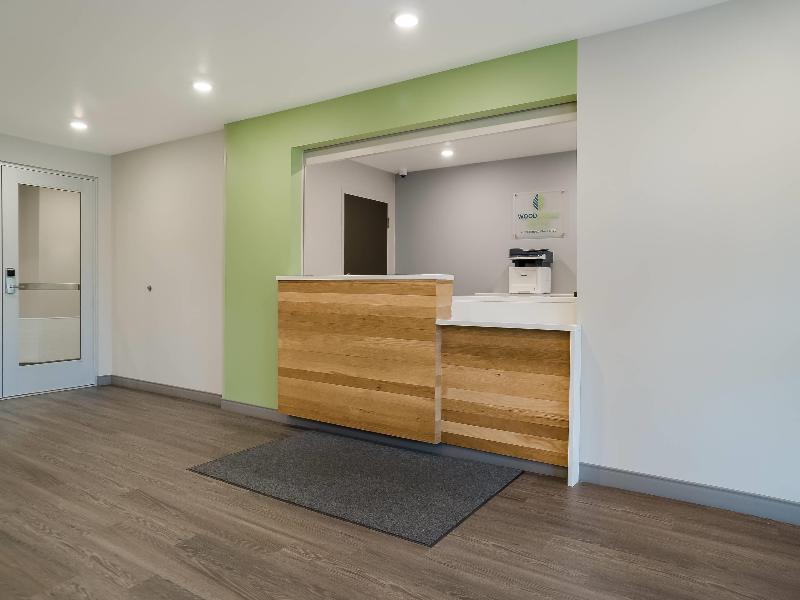 Woodspring Suites Detroit Sterling Heights image