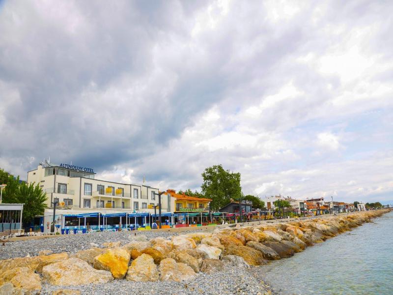 Altinoluk Otel image
