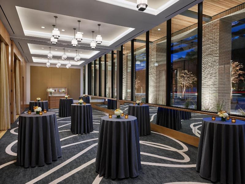 The Crescent Hotel Fort Worth image