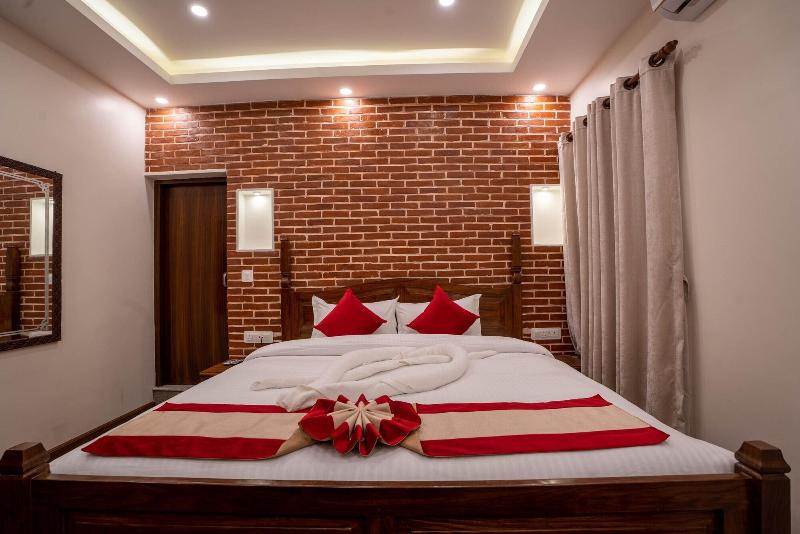 Airport Himalaya Boutique Hotel image