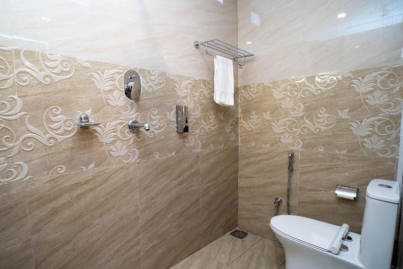 Airport Himalaya Boutique Hotel image