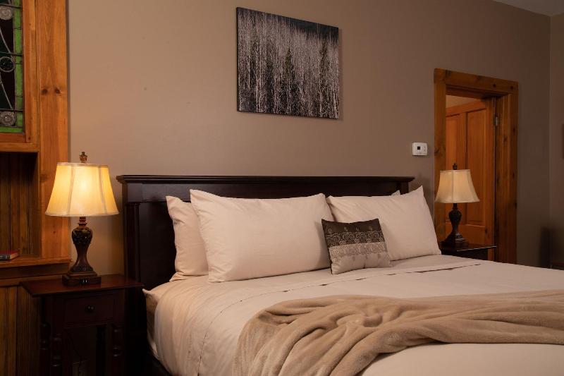 Hotel Galena image