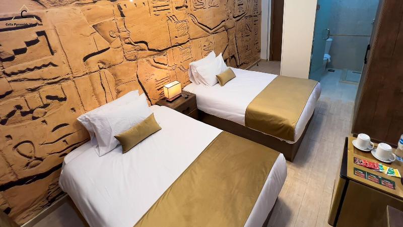 Celia Pyramids View Inn image