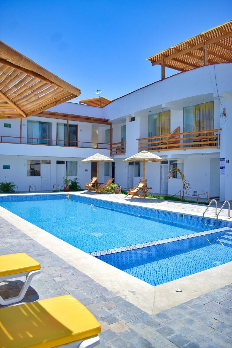 Prim Hotel Vichayito image