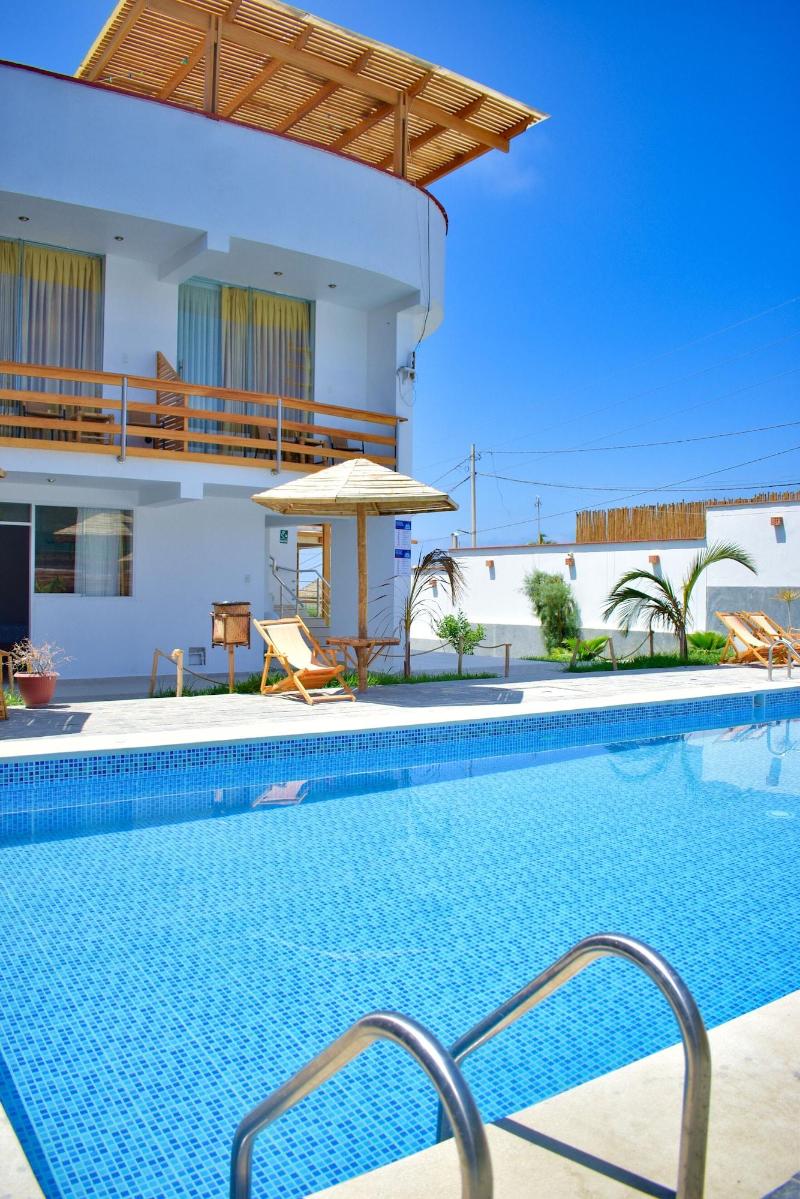 Prim Hotel Vichayito image
