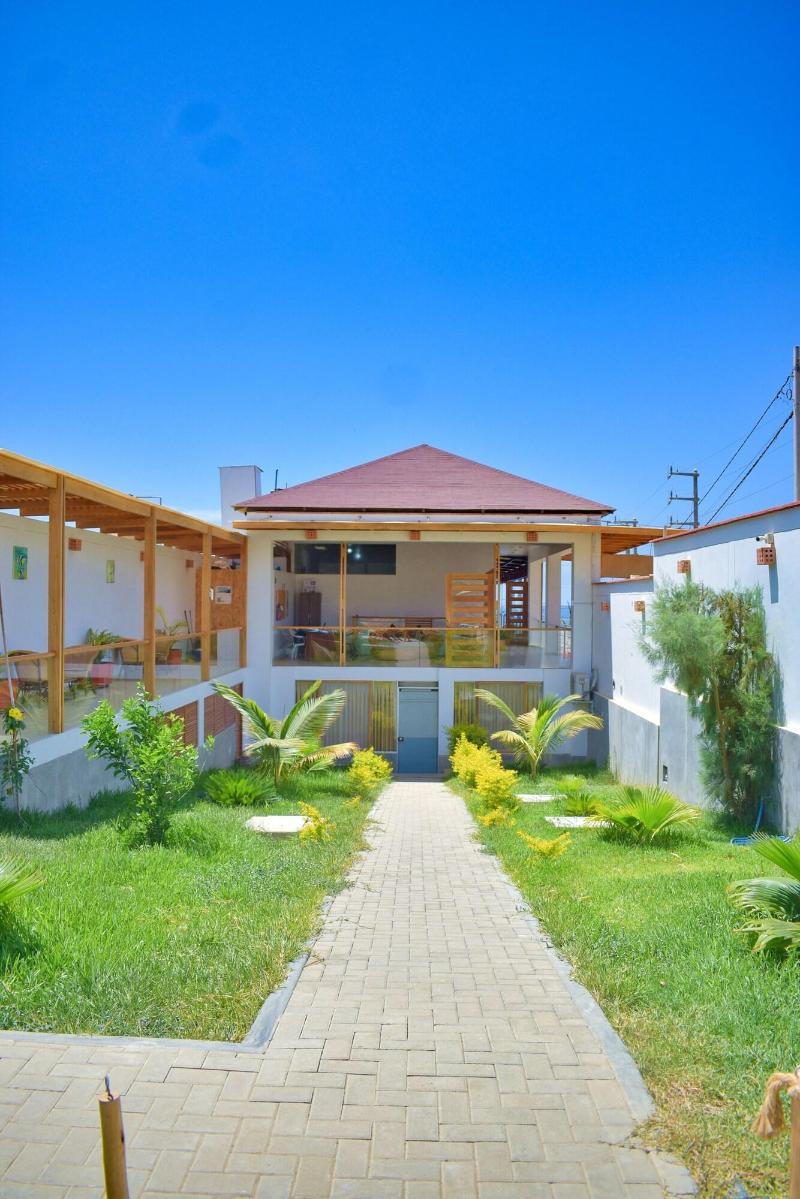 Prim Hotel Vichayito image