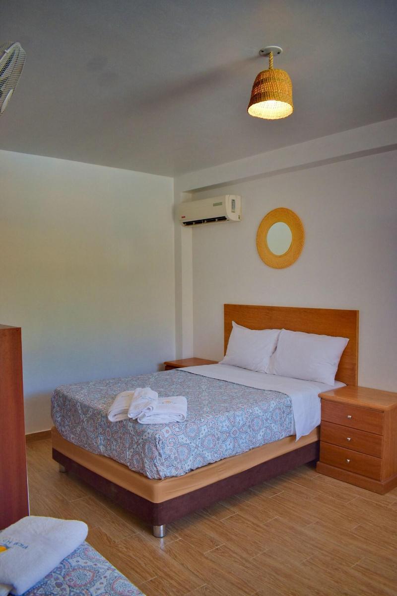 Prim Hotel Vichayito image