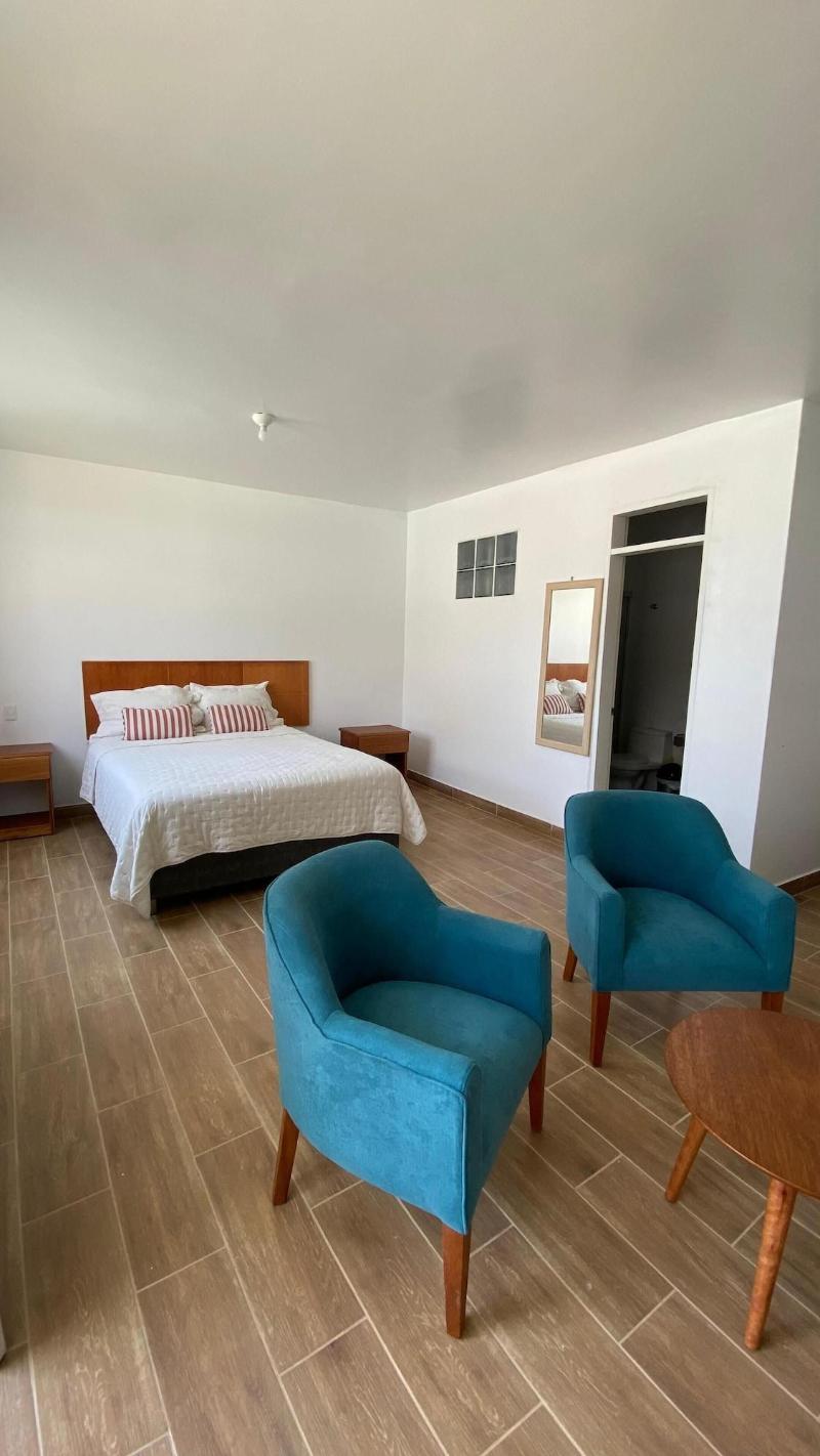 Prim Hotel Vichayito image
