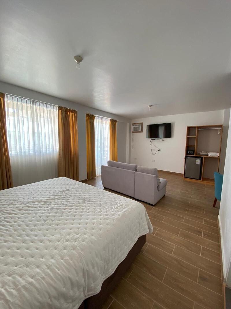Prim Hotel Vichayito image