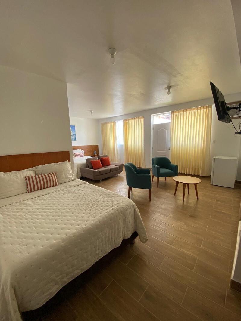 Prim Hotel Vichayito image
