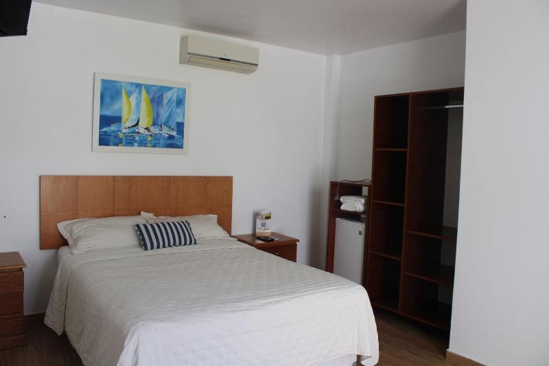Prim Hotel Vichayito image