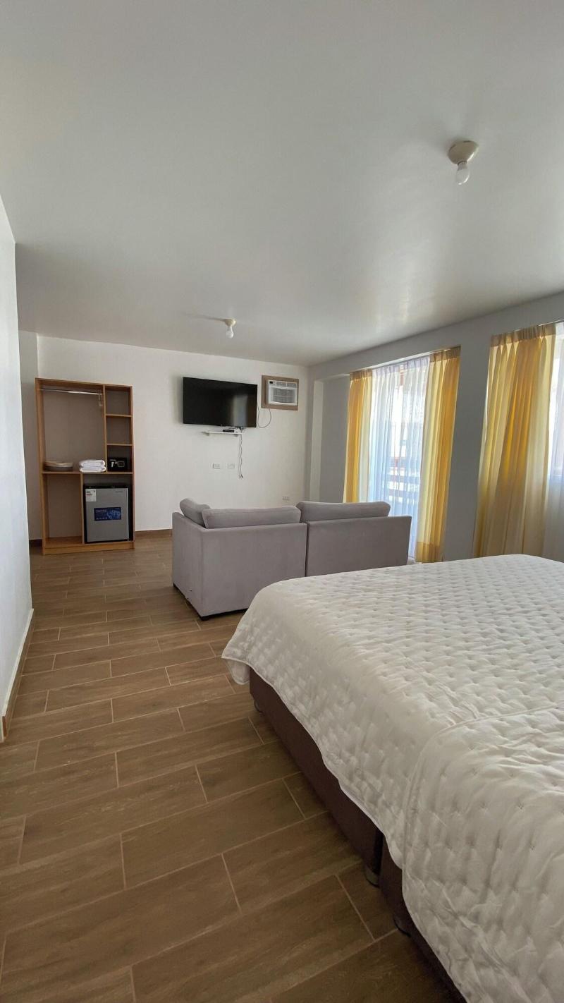 Prim Hotel Vichayito image