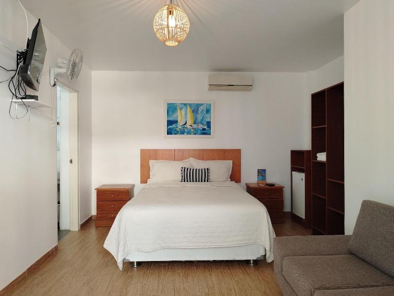 Prim Hotel Vichayito image