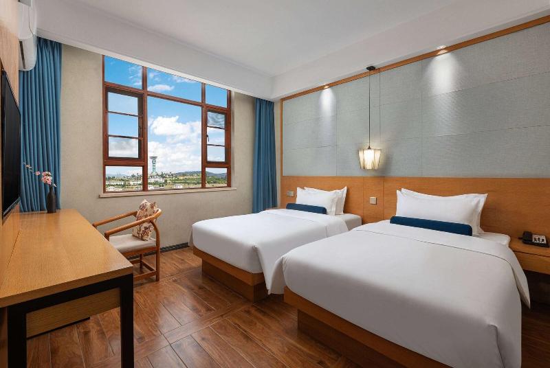 Days Inn By Wyndham Dali Erhai Park image