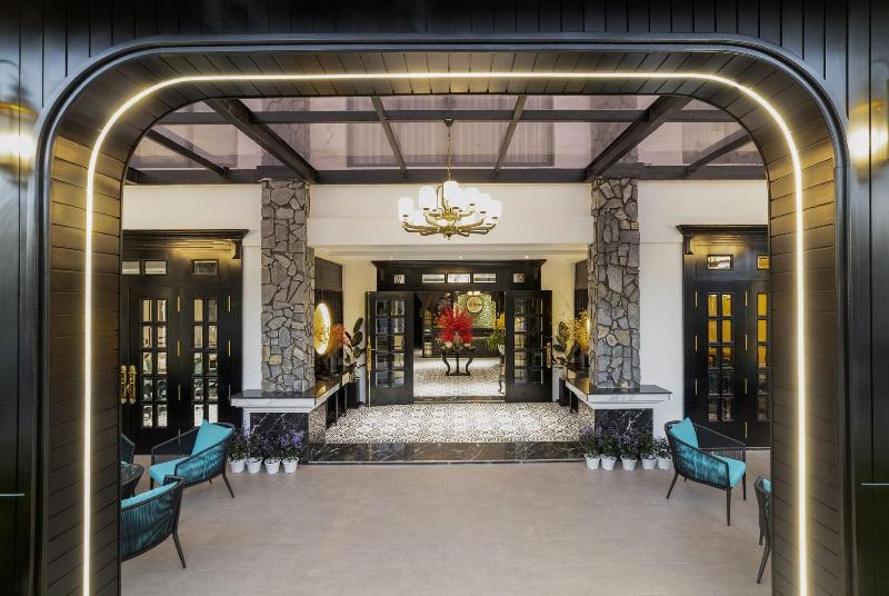 Le House Dalat image