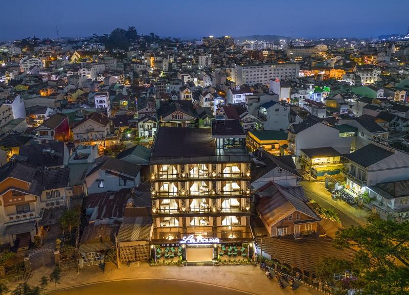 Le House Dalat image