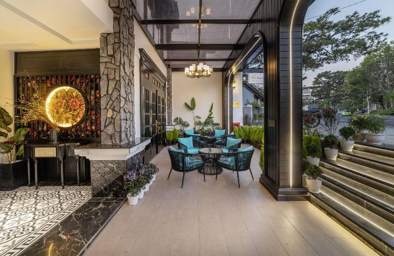 Le House Dalat image