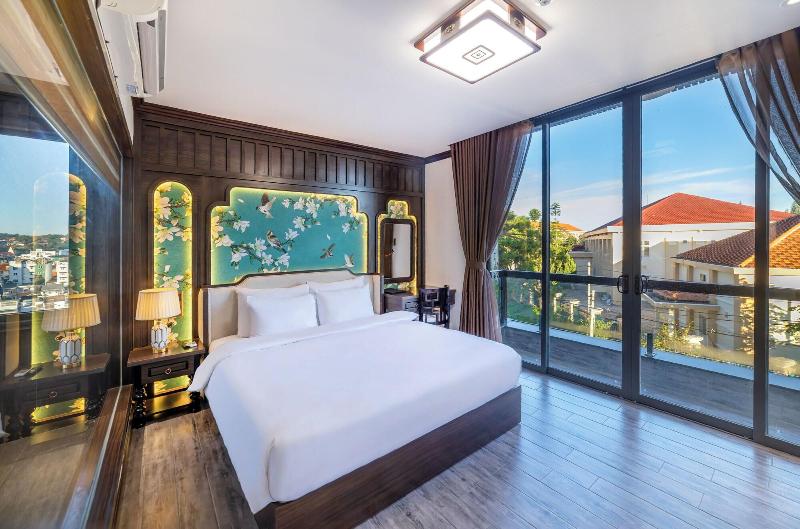 Le House Dalat image