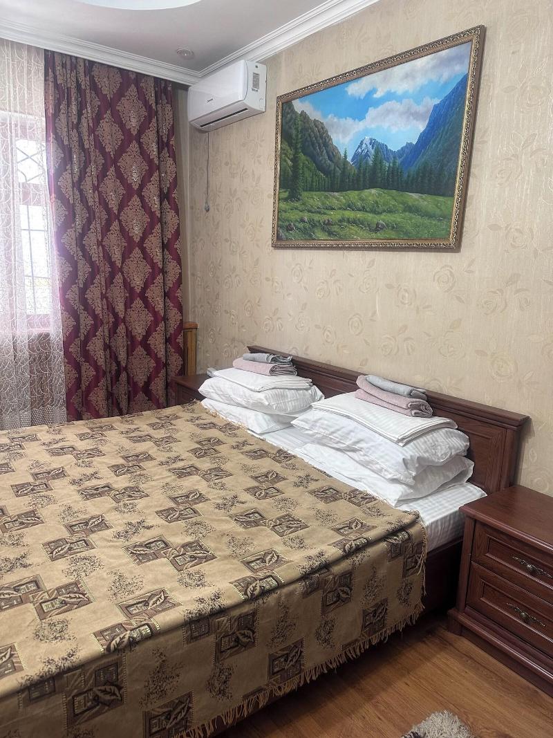 Amanat Hostel image