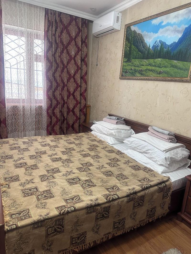 Amanat Hostel image
