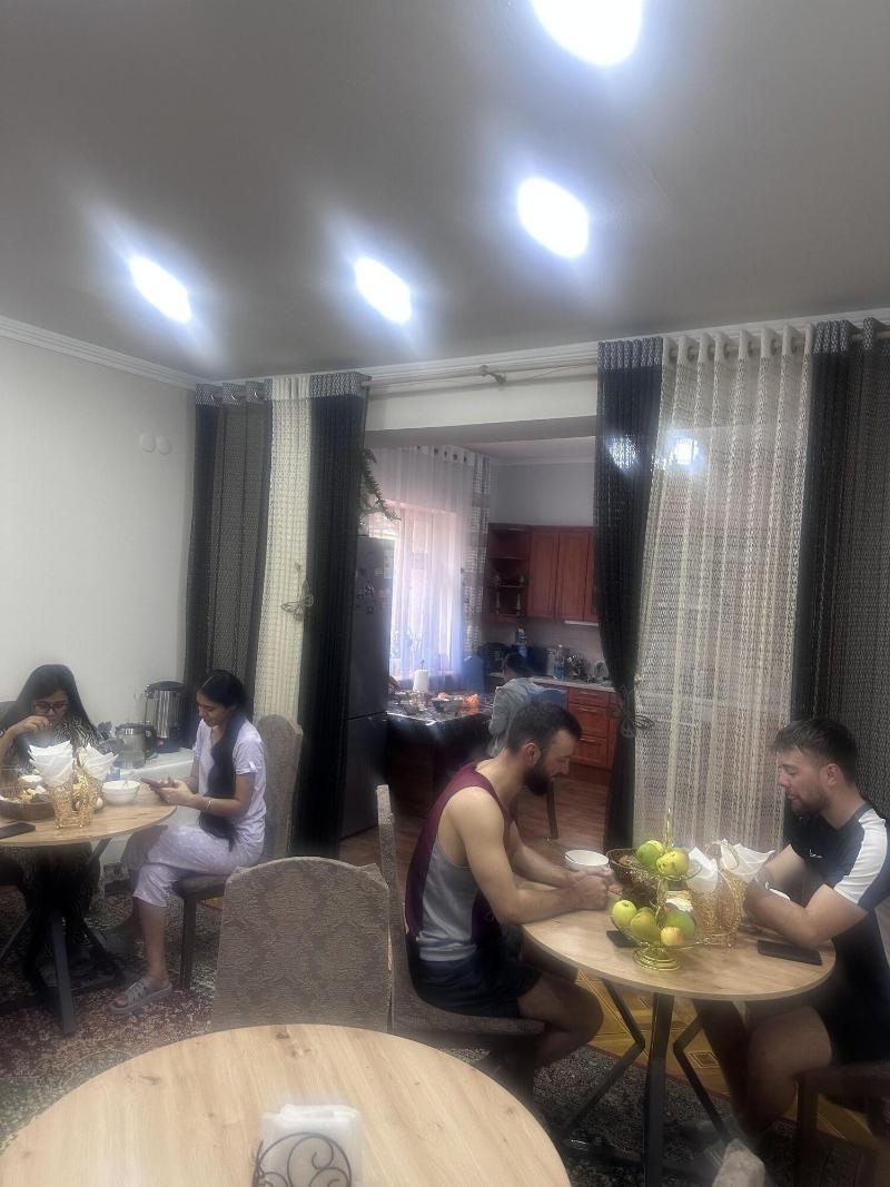 Amanat Hostel image