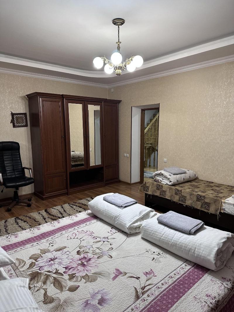 Amanat Hostel image