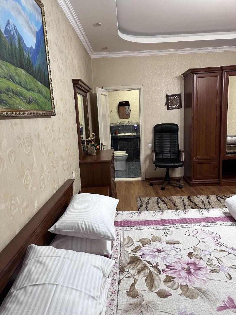 Amanat Hostel image