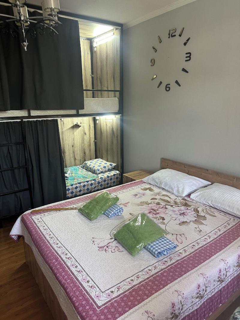 Amanat Hostel image