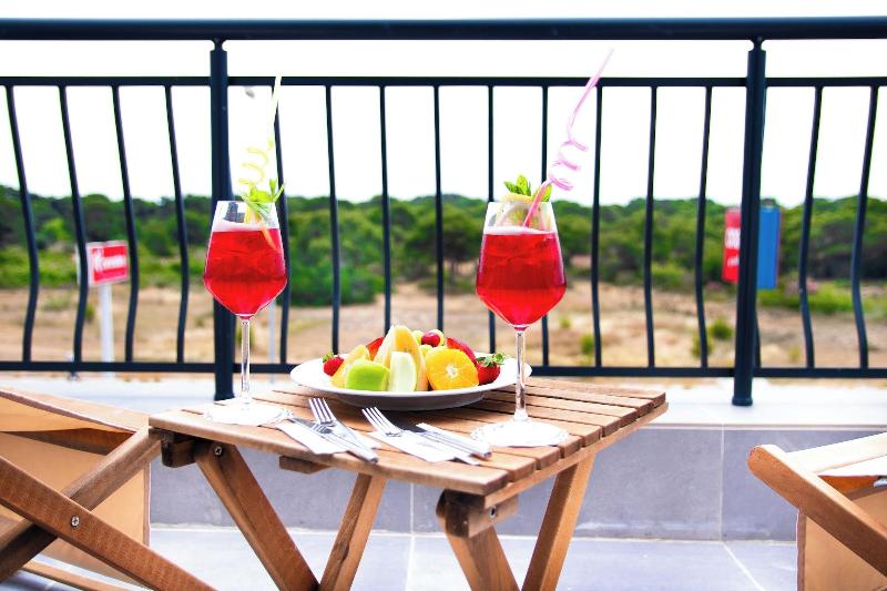 Echinus Hotels image