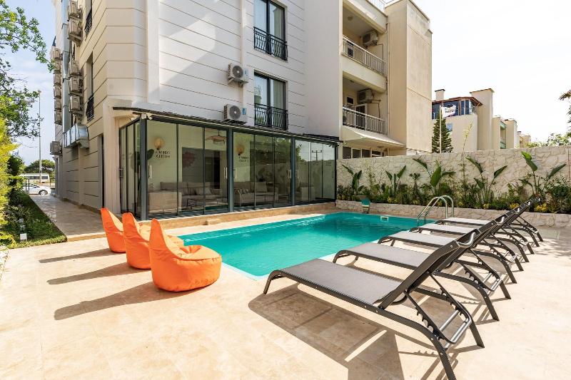 Echinus Hotels image