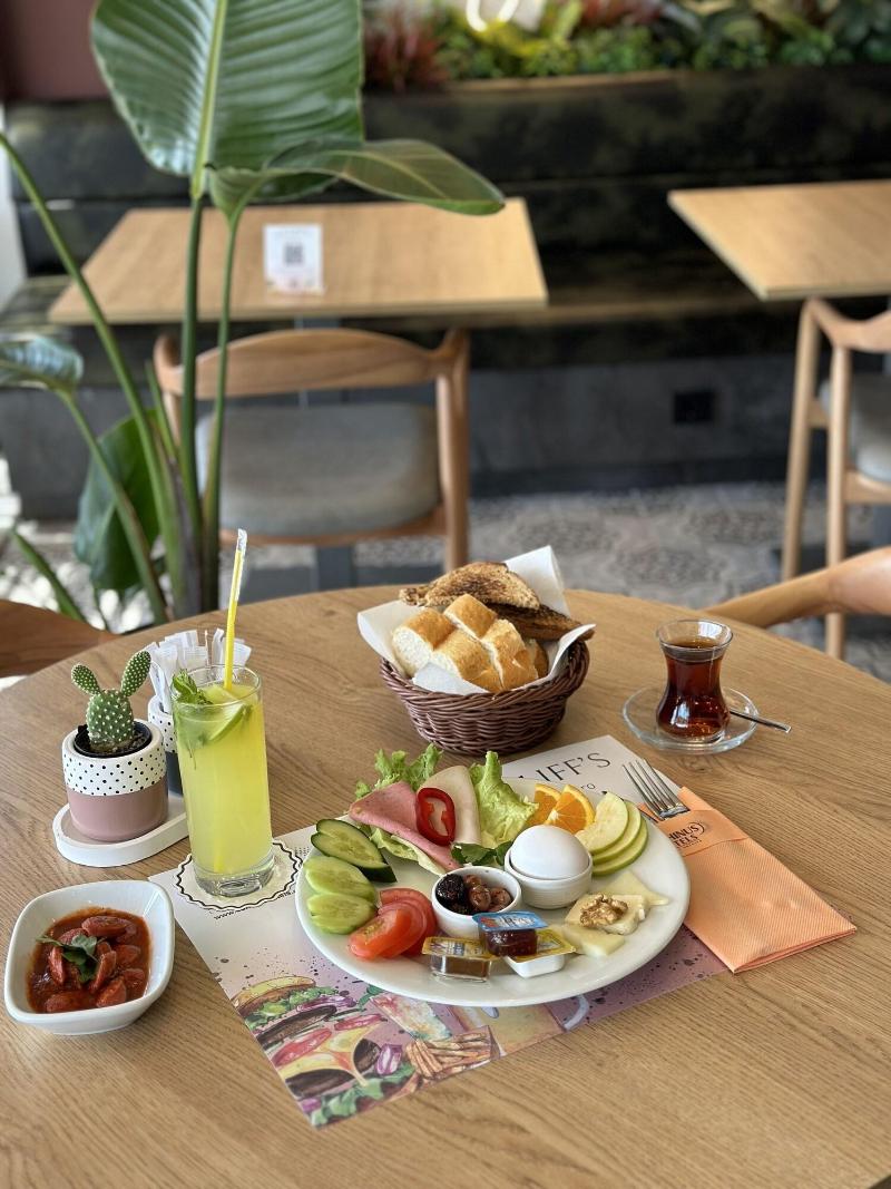Echinus Hotels image