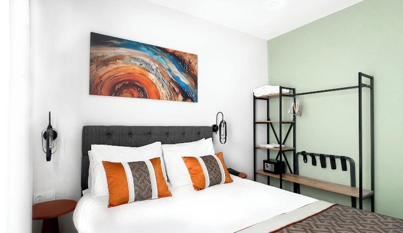 Echinus Hotels image
