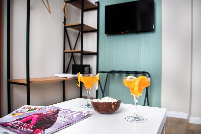 Echinus Hotels image