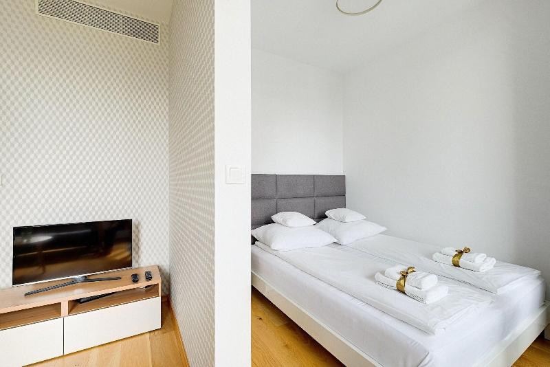 Aparthotel Warsaw Hub image