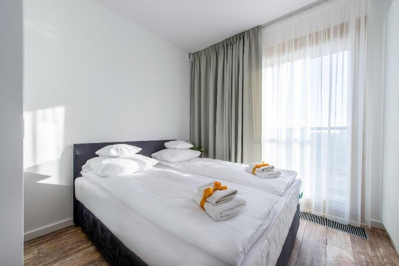 Aparthotel Warsaw Hub image