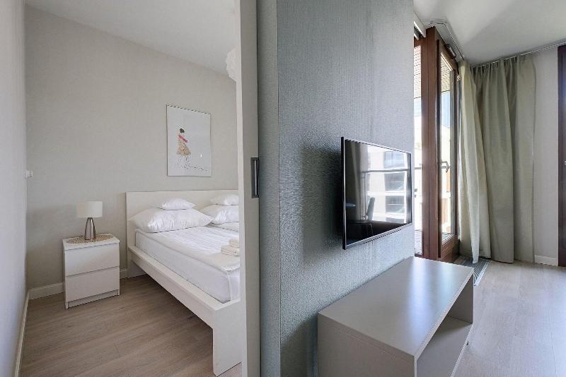 Aparthotel Warsaw Hub image