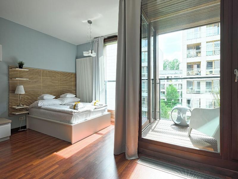 Aparthotel Warsaw Hub image