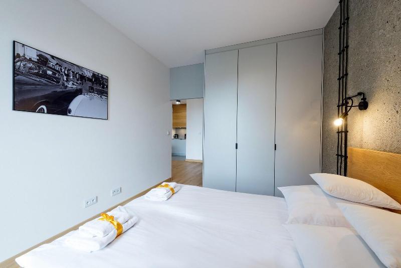 Aparthotel Warsaw Hub image